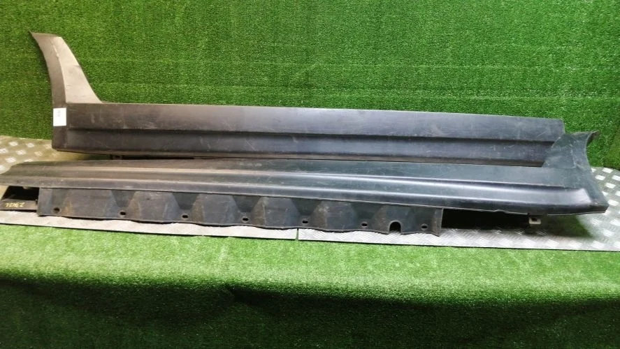 накладка на порог Bmw N47D20A,256S5 E83 Bmw X3 N47D20A,256S5 E83 51773330865,51773330866,51773330869,51773330870