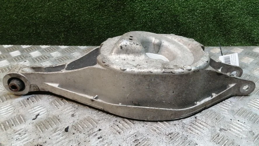 рычаг Infiniti VK50,VQ35HR S51,J50 Infiniti Fx50,Ex25,Ex35,Fx35 VK50,VQ35HR S51,J50 551B01BA0A