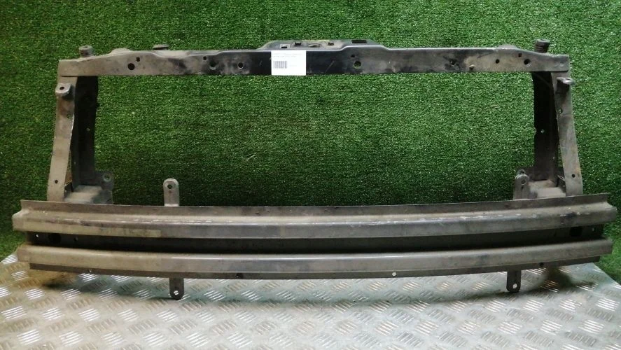 рамка радиатора Chevrolet  B10D1,LCP,B10D2,LMT M300 Chevrolet Spark B10D1,LCP,B10D2,LMT M300 95327308