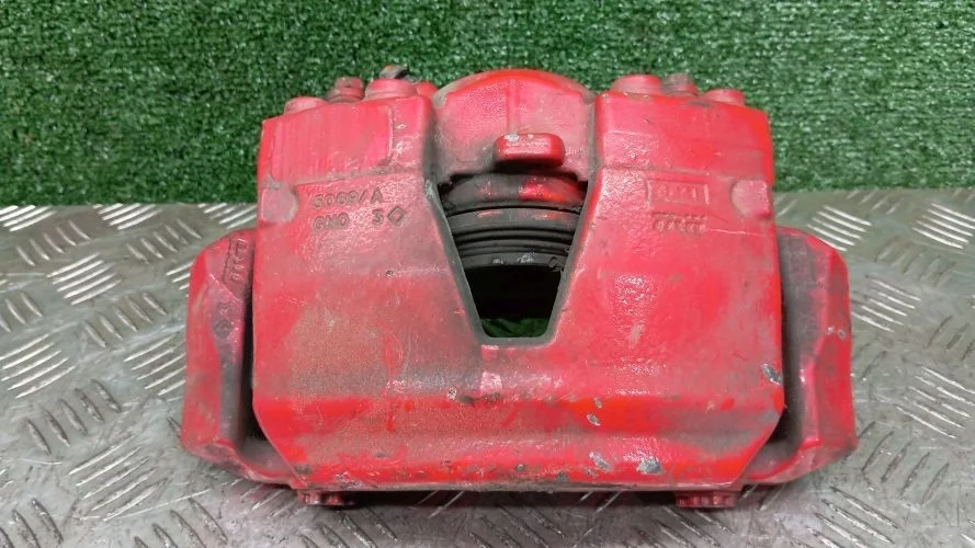 суппорт Audi CDUD,CDUC,CDU 4G2,4G5,4GA Audi A6,A7 CDUD,CDUC,CDU 4G2,4G5,4GA 4G0615123D,4G0615123A