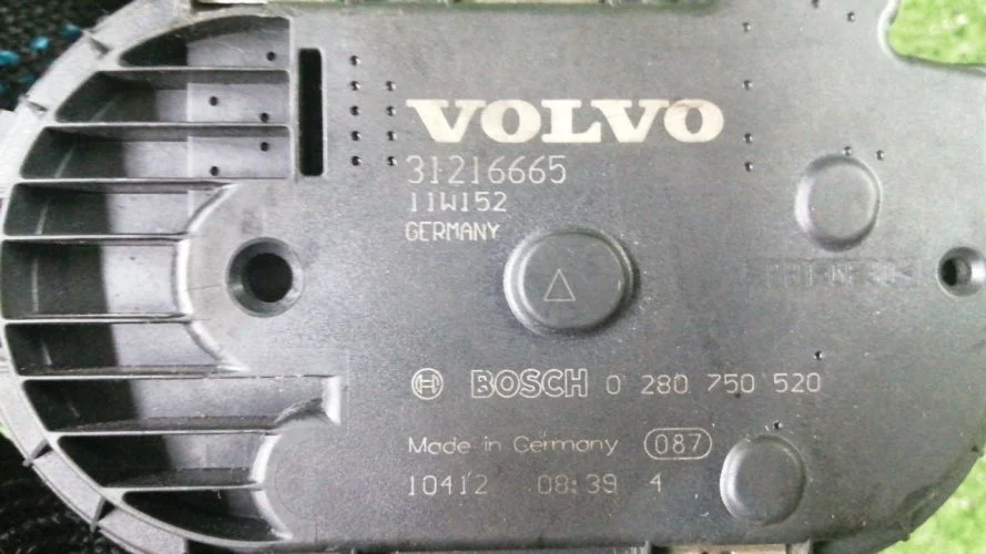 дроссельная заслонка Volvo D5244T4 CM71 Volvo Xc90 D5244T4 CM71 31216665