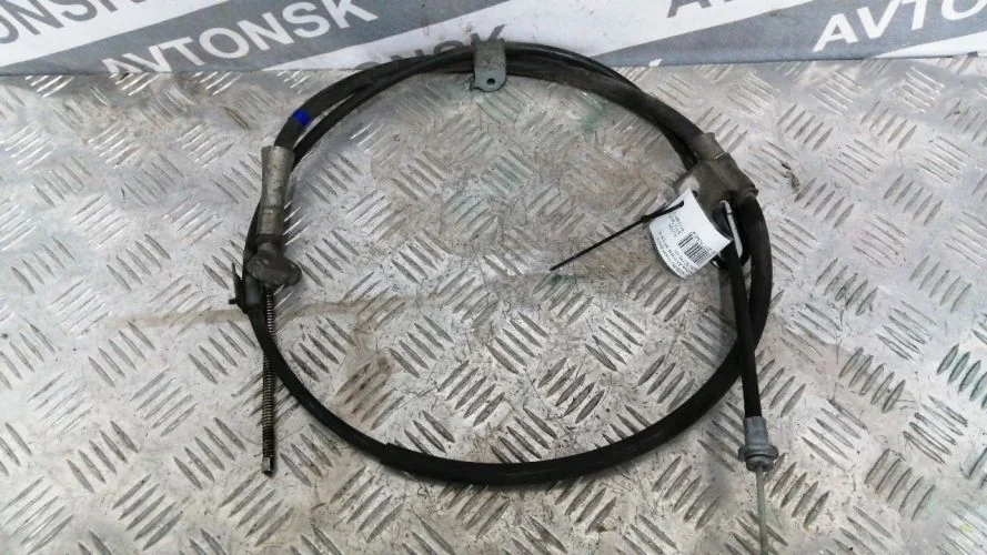 тросик ручного тормоза Toyota  ACV40,ASV40,GSV40,AVV50,ASV50 Toyota Camry  ACV40,ASV40,GSV40,AVV50,ASV50 46430-33170