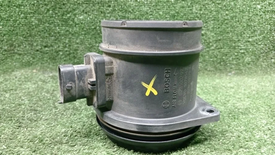 датчик расхода воздуха Volvo D5244T10 AS71 Volvo S80 D5244T10 AS71 30785472,8G9N12B579AA