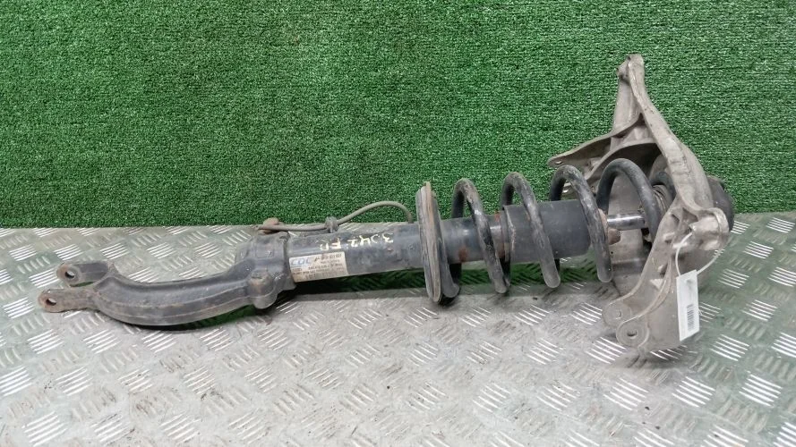 стойка Audi CAHA,CGLB 8RB Audi Q5 CAHA,CGLB 8RB 8R0413030J,442400003821