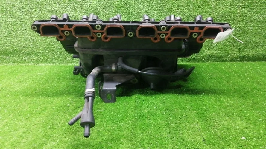 коллектор впускной Bmw 256S5 E83 Bmw X3 256S5 E83 11617525752,11617502268,752329004
