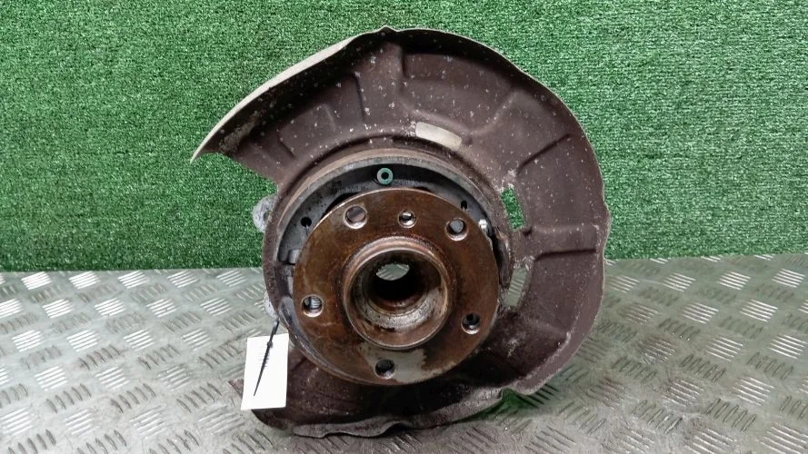 ступица Bmw N63B44A,306D3,N55B30A,N52B30AF,N57D30A E72,E70,E71 Bmw X6,X5 N63B44A,306D3,N55B30A,N52B30AF,N57D30A E72,E70,E71 33326879102