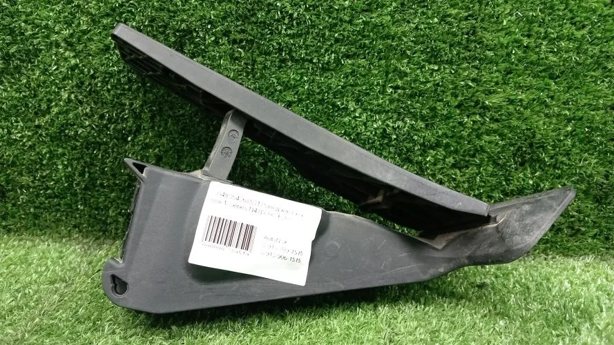 педаль газа Bmw N47D20C F20,F30 Bmw 1-Series,3-Series N47D20C F20,F30 35426789528,35426853175,35406889818