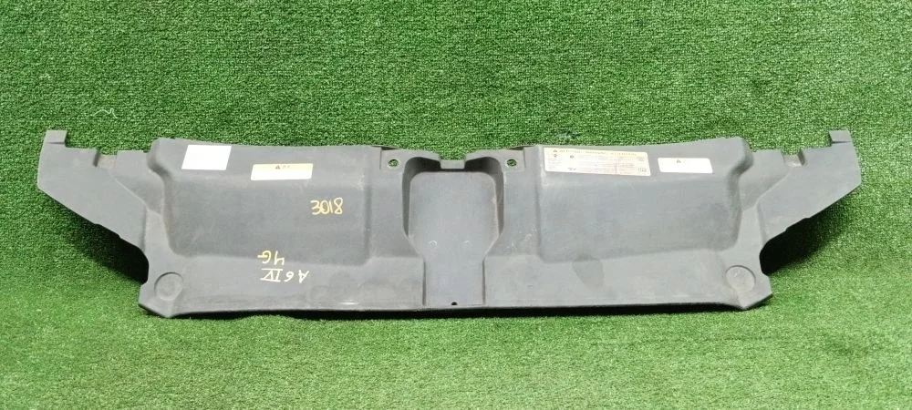 накладка замка капота Audi CTUA,CDUC,CDUD 4G2 Audi A6 CTUA,CDUC,CDUD 4G2 4G0807081