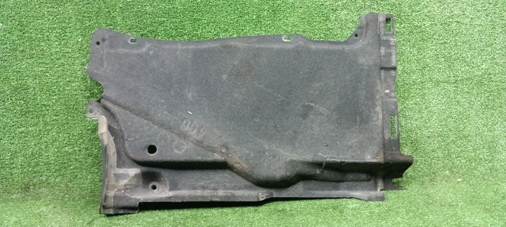 защита днища Audi CTUA 4G2 Audi A6 CTUA 4G2 4G0825215E