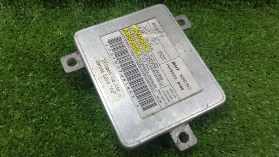 блок розжига ксенона Audi CCA,CAHA,CAEA 8K,8RB,8K2,4F2 Audi A6,A4,Q5 CCA,CAHA,CAEA 8K,8RB,8K2,4F2 8K0941597