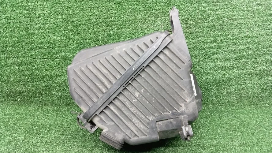 корпус воздушного фильтра Kia,Hyundai D4HA,D4HB XM,CM Kia,Hyundai Sorento,Santa Fe D4HA,D4HB XM,CM 281102P300