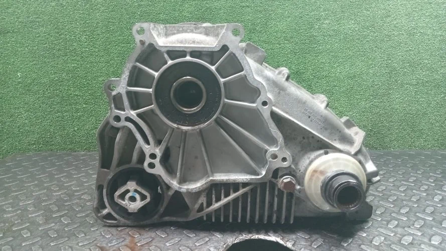 раздаточная коробка Bmw 306S3 E53 Bmw X5 306S3 E53 27107555297,27107535869,27107555295