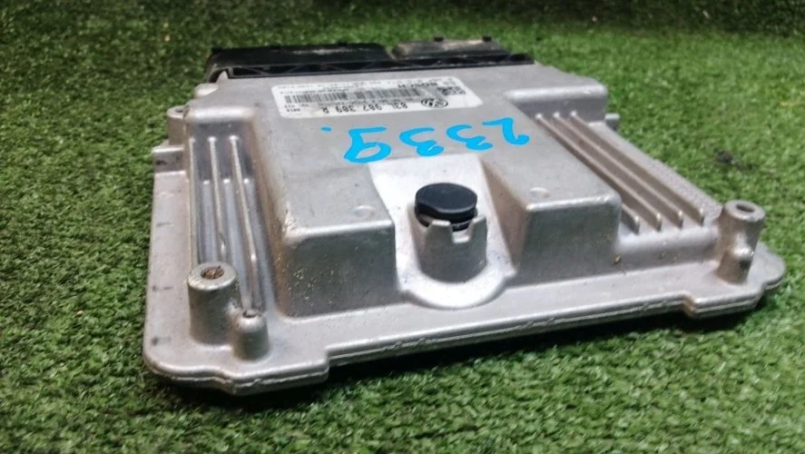 блок управления двс Volkswagen CFF 5N1 Volkswagen Tiguan CFF 5N1 03L907309R