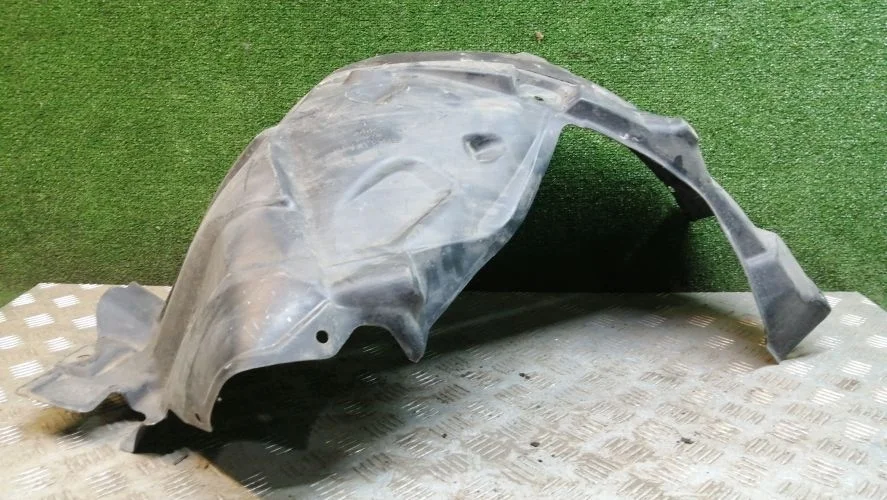 подкрылок Infiniti VQ37VHR,V9X Y51 Infiniti Q70 VQ37VHR,V9X Y51 638431MA1A