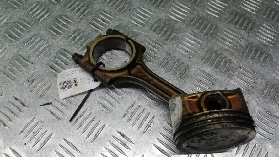 поршень с шатуном Volvo B5254T2 C59 Volvo Xc90 B5254T2 C59 31355860,30731508