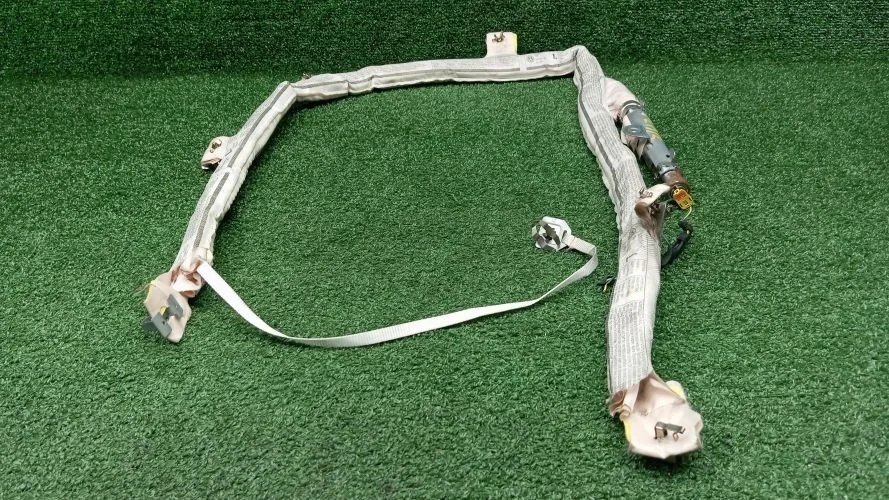 подушка безопасности потолка Volkswagen CUWA,CBFA 358,B6 Volkswagen Passat Cc CUWA,CBFA 358,B6 3C8880741C