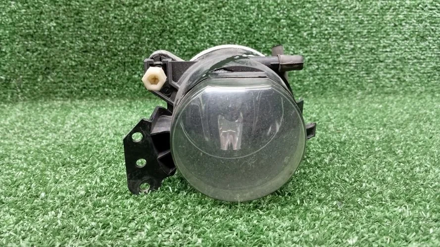 противотуманная фара Bmw 306S3,M57N2,N52B25,N52B30 E60,E83 Bmw 5-Series,X3 306S3,M57N2,N52B25,N52B30 E60,E83 6162100000,7897187,6910791,63176910791