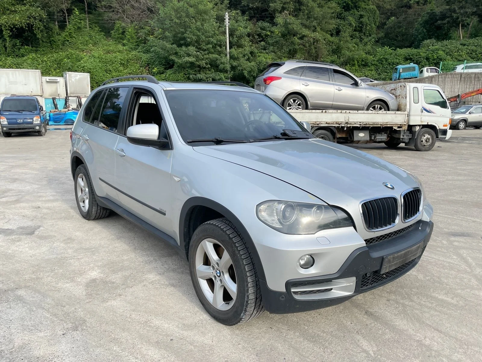 бампер Bmw M57N2,306D3 E70 Bmw X5 M57N2,306D3 E70 51117158436,51117172402,51117180446,51117172356