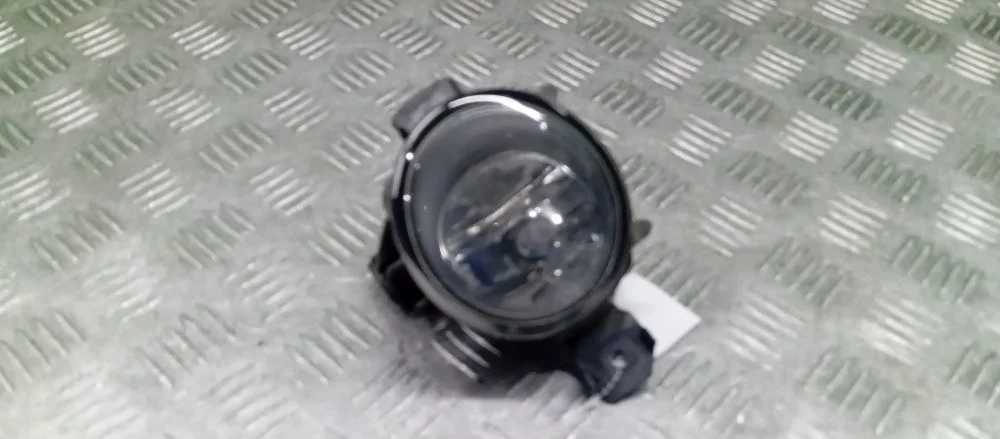 противотуманная фара Bmw 306D3,N52B30AF,M57N2,N52N,N47D20A E83,E70 Bmw X3,X5 306D3,N52B30AF,M57N2,N52N,N47D20A E83,E70 63176924656,89203665,63177837502