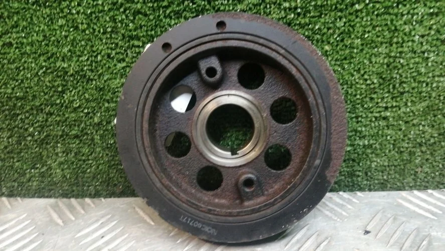 шкив Suzuki J20A YB41S Suzuki Sx4 J20A YB41S 12610-62G12