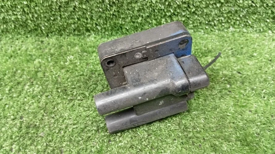 катушка зажигания Hyundai G6BV JM Hyundai Tucson G6BV JM 27301-37100