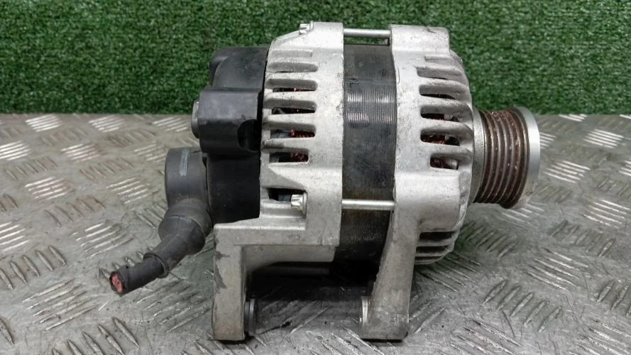 генератор Chevrolet F16D4,F18D4 T300,J300 Chevrolet Aveo,Cruze F16D4,F18D4 T300,J300 13579666,13595628