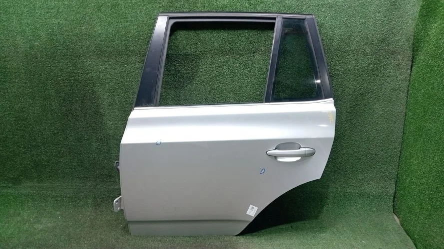 дверь боковая Bmw M57N2,256S5,N47D20C,N52B30AF,N47D20A E83 Bmw X3 M57N2,256S5,N47D20C,N52B30AF,N47D20A E83 41003449337,41003404895