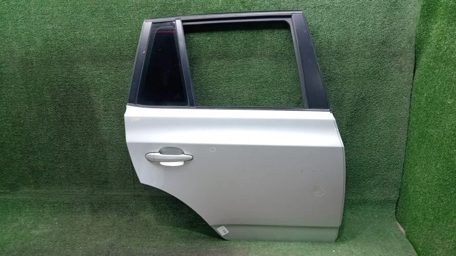 дверь боковая Bmw M57N2,256S5,N47D20C,N52B30AF,N47D20A E83 Bmw X3 M57N2,256S5,N47D20C,N52B30AF,N47D20A E83 41003449338,41003404896