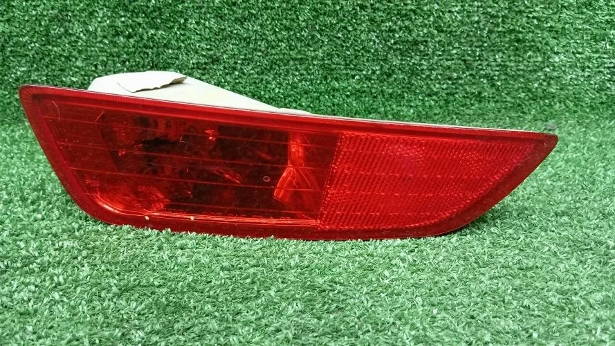 фонарь задний в бампер Volvo D5244T10 DZ Volvo Xc60 D5244T10 DZ 89074901,A055364,30763322
