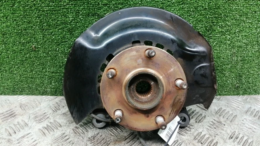 ступица Toyota 1ZZFE ZNM10G Toyota Isis 1ZZFE ZNM10G 43212-44040