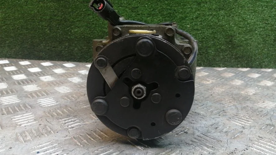 компрессор кондиционера Ford FYDA DBW Ford Focus1 FYDA DBW YS4H-19D629-AB