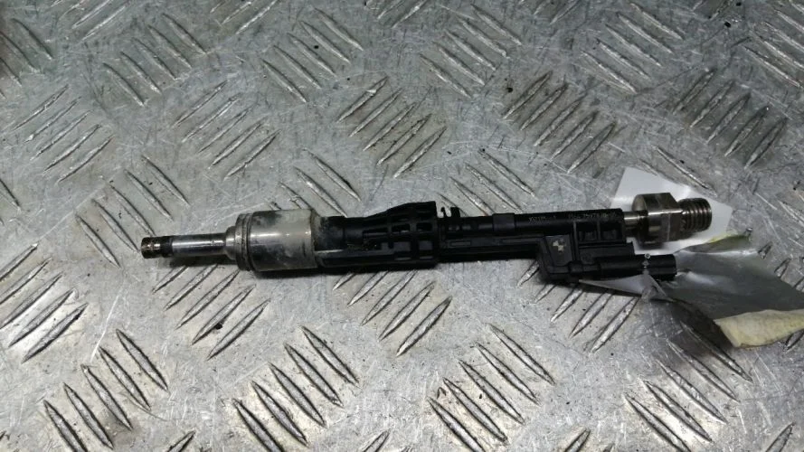 форсунка Bmw N20B20B F10 Bmw 5-Series N20B20B F10 13647597870