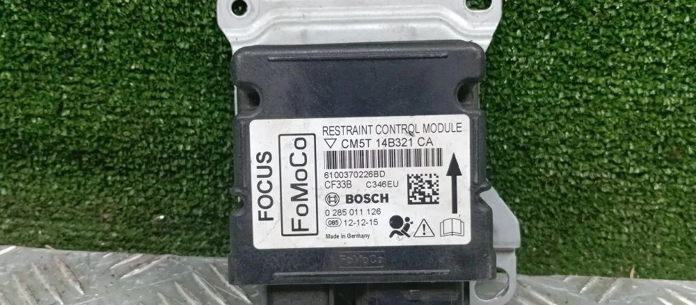 блок управления airbag Ford D4204T CB8 Ford Focus3 D4204T CB8 CM5T14B321CA