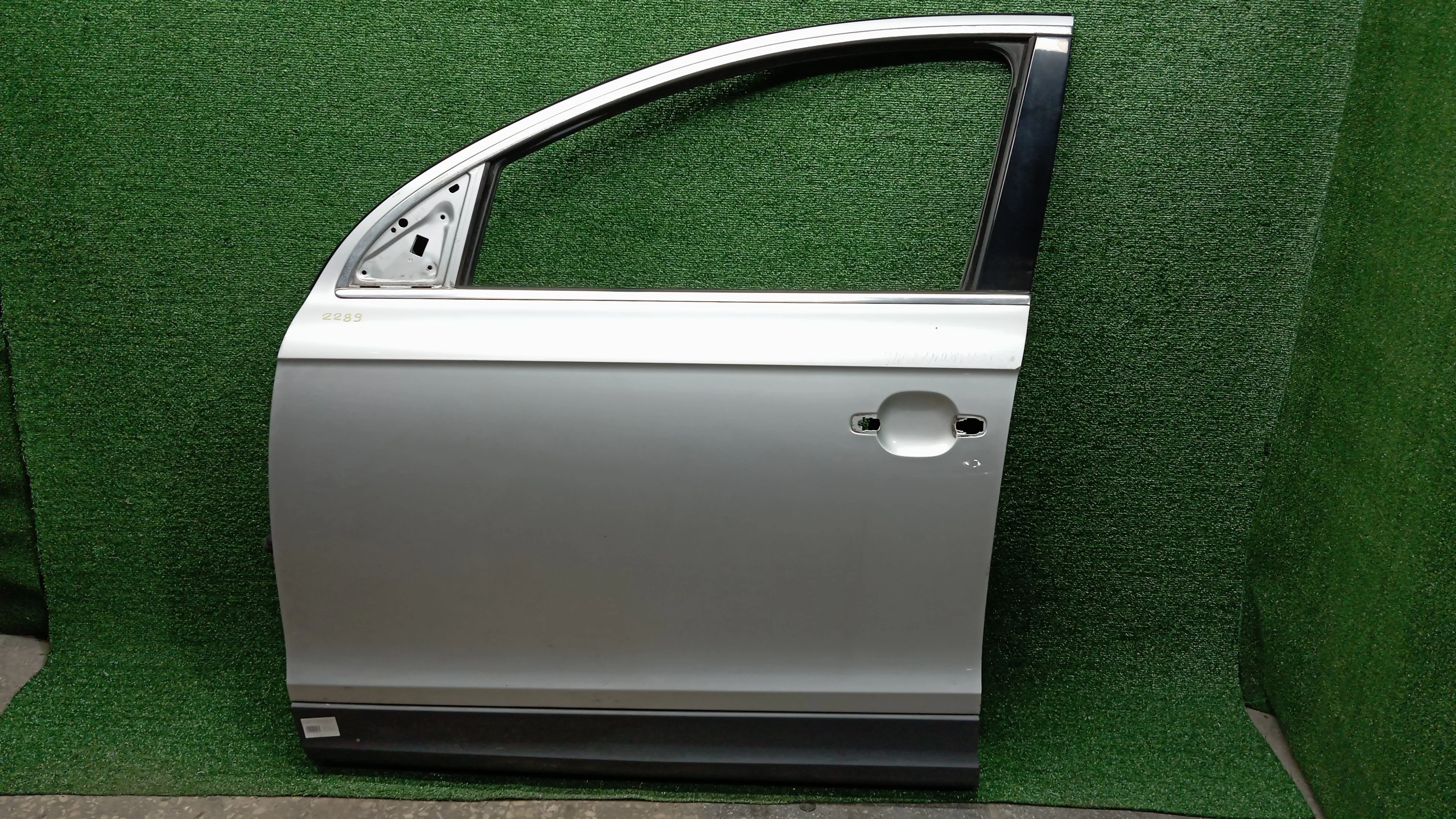 дверь боковая Audi CASA,BUG 4LB Audi Q7 CASA,BUG 4LB 4L0831051A