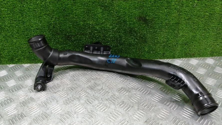 патрубок интеркулера Volkswagen CFF 5N1,A32,B7 Volkswagen Tiguan CFF 5N1,A32,B7 5N0145840G