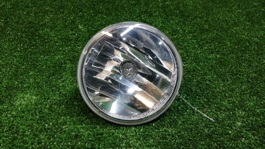 противотуманная фара Ford DURATEC 25 R3 Ford Escape 2 DURATEC 25 R3 948415,7R3Z15200A