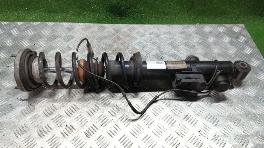 стойка Bmw N54B30A F01 Bmw 7-series N54B30A F01 37126796927