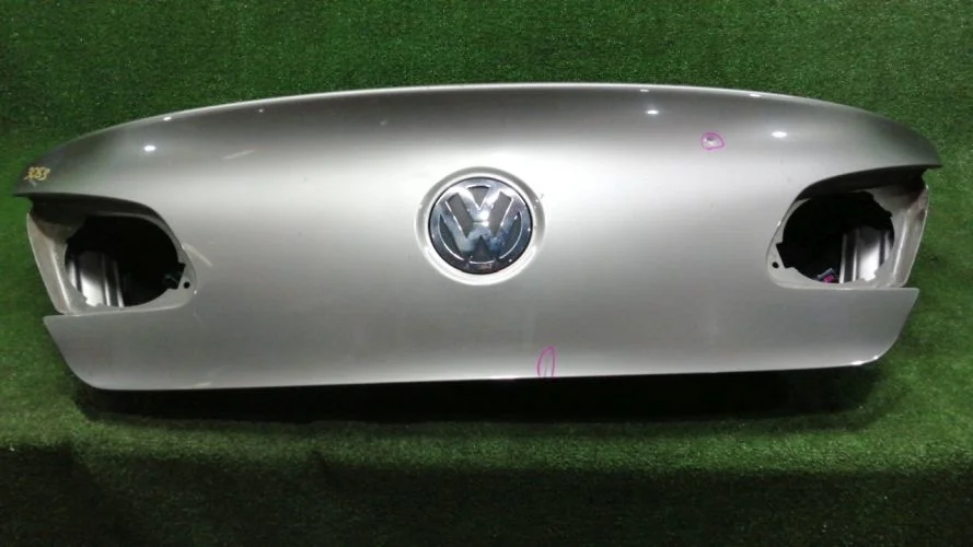 крышка багажника Volkswagen CBBB 358 Volkswagen Passat Cc CBBB 358 3C8827025C