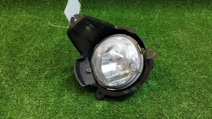 противотуманная фара Chevrolet,Daewoo Z22D1,Z20S1 C100 Chevrolet,Daewoo Winstorm Z22D1,Z20S1 C100 96626980