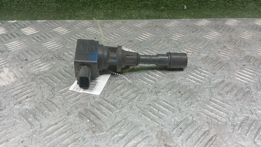 катушка зажигания Mazda L8DE SKP2T Mazda Bongo L8DE SKP2T LFB6-18-100