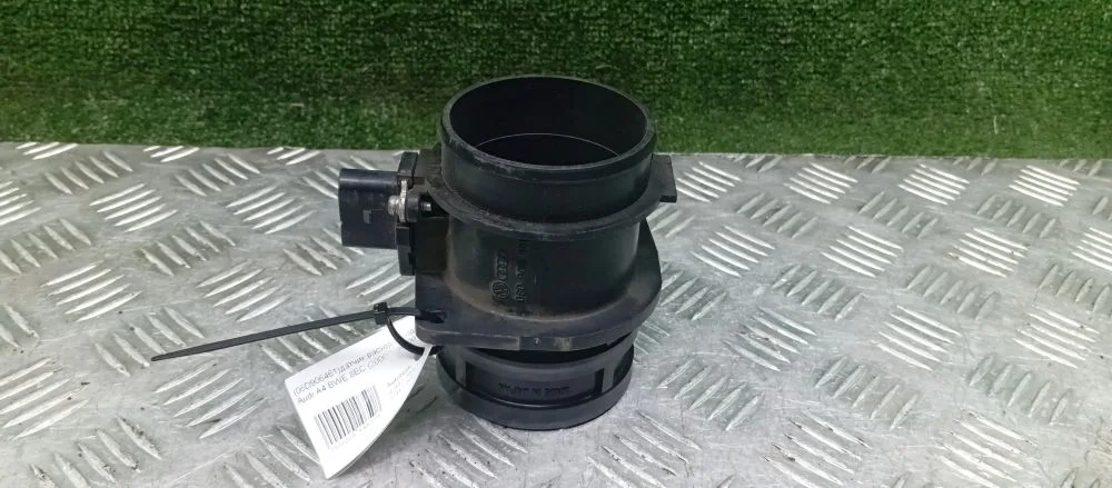 датчик расхода воздуха Audi BWE 8EC Audi A4 BWE 8EC 06D906461