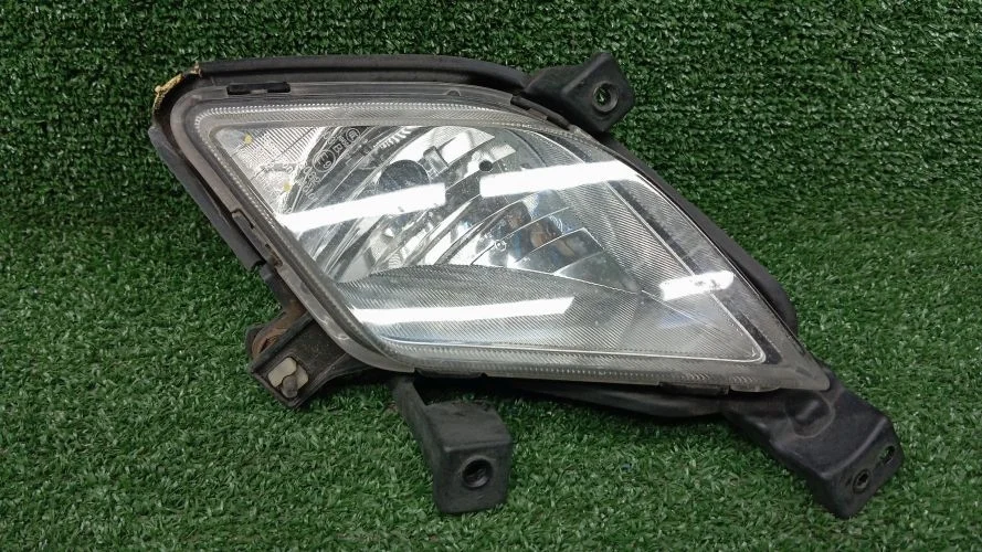 противотуманная фара Ssangyong 671950,D20DTF,671950 CK,C200 Ssangyong Actyon,Korando C,New Actyon 671950,D20DTF,671950 CK,C200 8320234,8320234001