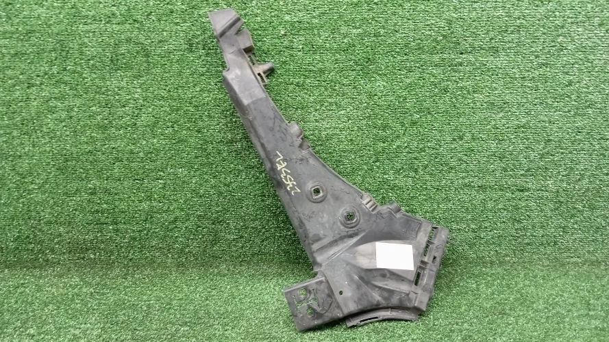 крепление бампера Audi BUG,CAS 4LB Audi Q7 BUG,CAS 4LB 4L0807283,4L0807283B