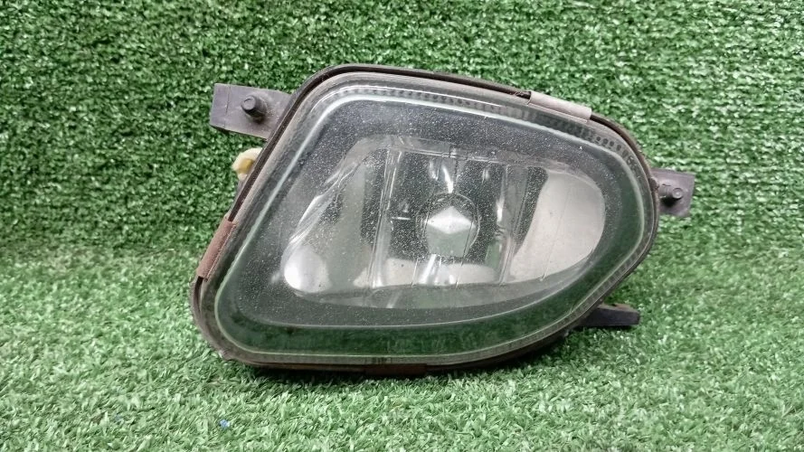 противотуманная фара Mercedes-Benz 272943 W211 Mercedes-Benz E-Class 272943 W211 A2118201156