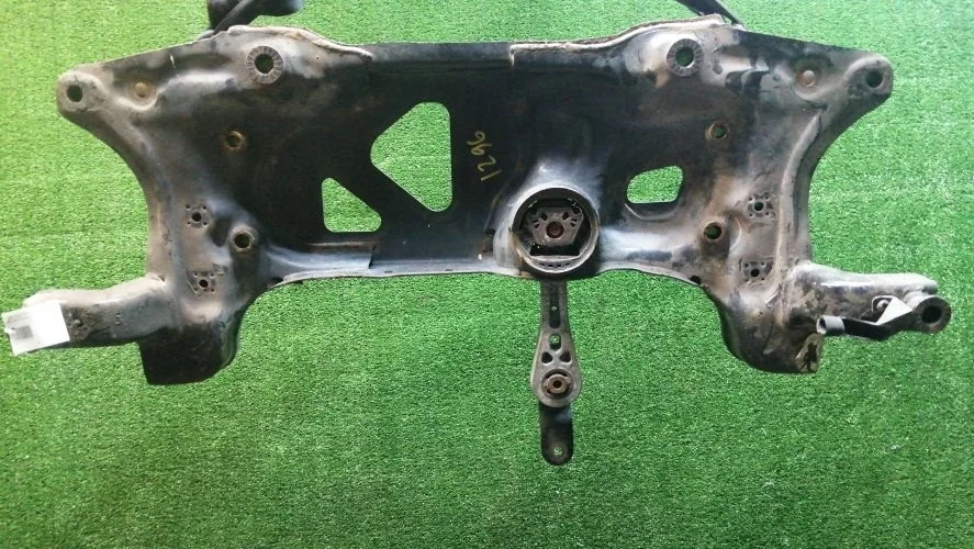 подрамник Volkswagen CFF,CFFB B7,A32 Volkswagen Passat CFF,CFFB B7,A32 5C0199313R,5C0199369E