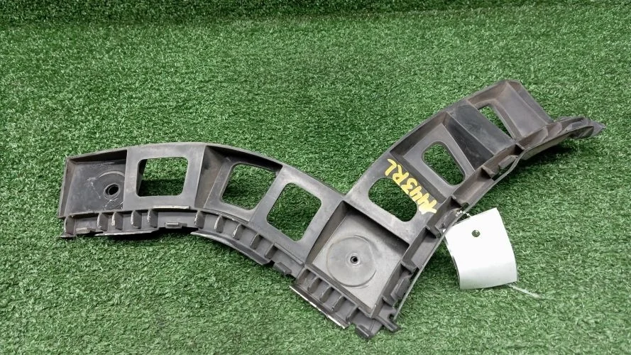 крепление бампера Volkswagen CBAB 5N1 Volkswagen Tiguan CBAB 5N1 5N0807394A