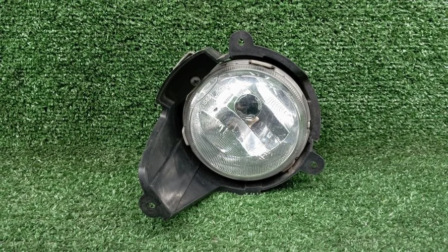 противотуманная фара Chevrolet  Z22D1,Z20S1 C100 Chevrolet Captiva Z22D1,Z20S1 C100 96626979