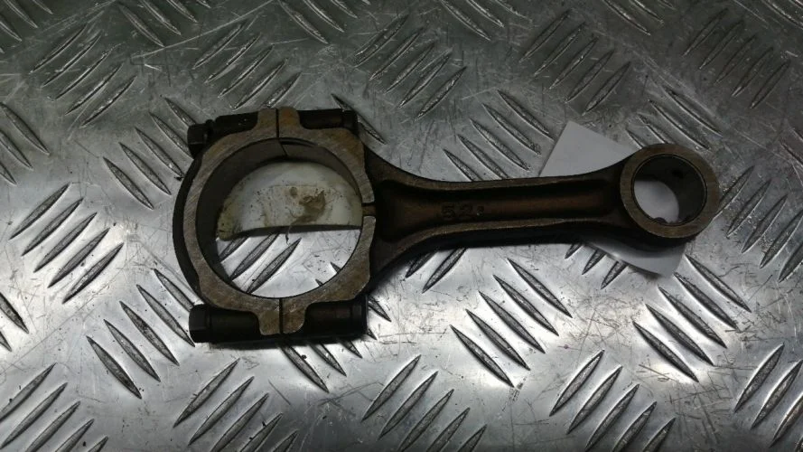 шатун Subaru EJ20G SF5 Subaru Forester EJ20G SF5 12100-AA080