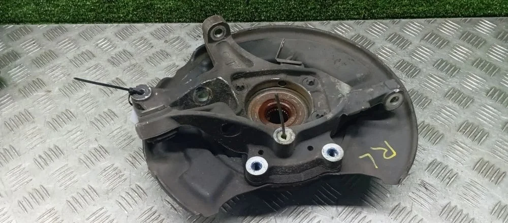 ступица Mercedes-Benz M272KE35,272964,646821 C219,W211 Mercedes-Benz E-Class,Cls-Class M272KE35,272964,646821 C219,W211 A2113508308