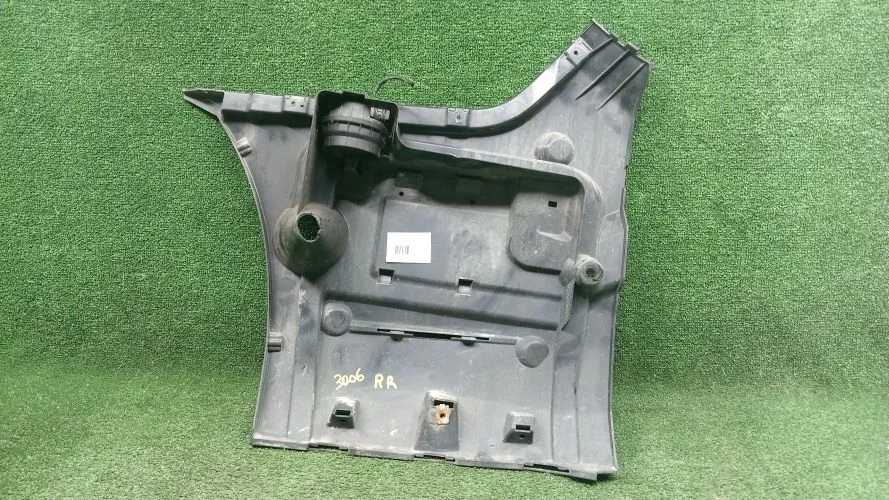 кронштейн крепления бампера Bmw N63B44A F02 Bmw 7-Series N63B44A F02 51127183886